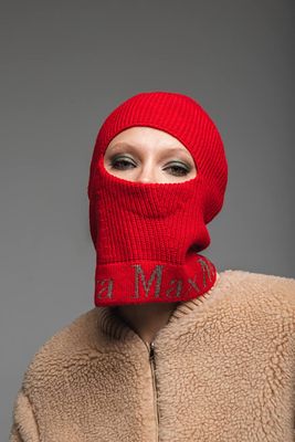 БАЛАКЛАВА MaxMara 70% шерсть 30%кашемир. Новая. Max Mara — это итальянский luxury-бренд 