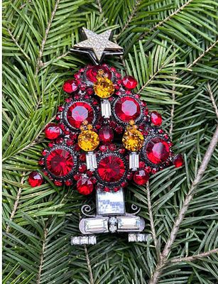 Новогодняя крупная брошь &laquo;Елка&raquo; от Ларри ВРБА. Оригинал! Самая статусная из всех бижутериях 