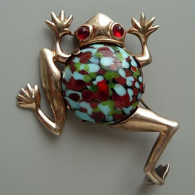 Брошь "Leap Frog". Mademoiselle. Sterling. 1945 год. Оригинальная, яркая, красивая и забавная 