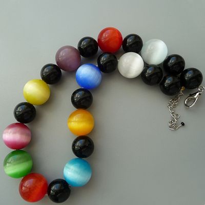 КРУПНЫЕ БУСЫ ИЗ РАЗНОЦВЕТНОГО СТЕКЛА. ЕВРОПА. 90-Е. Имитация натуральных камней. Тяжёлые! 