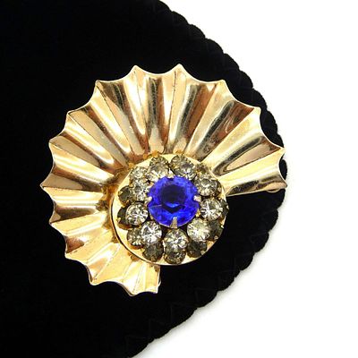 СЕРЕБРЯНАЯ БРОШЬ С КРУПНЫМ КРИСТАЛЛОМ СИНЕГО ЦВЕТА. STERLING. 40-50 -Е ГОДЫ 20 ВЕКА. США. Объёмн 