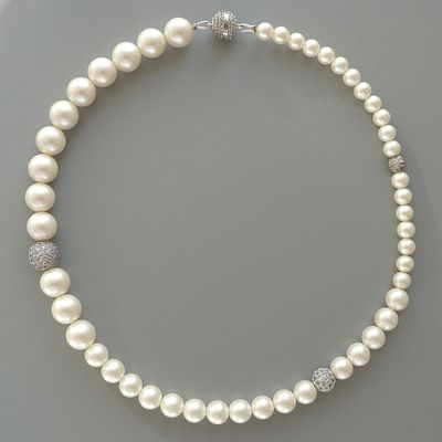 Колье. Жемчуг. Майорика (Majorica). Безупречное украшение! Белый матовый жемчуг трёх размеров 
