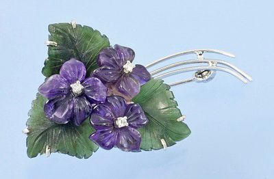 БРОШЬ Фиалки золото 585 пробы аметисты бриллианты. Изящная брошь в виде букетика нежных весенних 