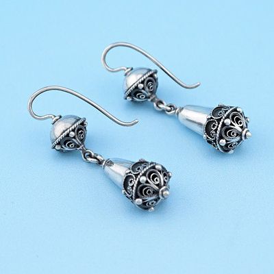 Серьги серебро 925 проба скань филигрань
Крупные серьги из серебра 925 пробы с филигранью 