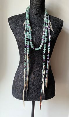 Авторское колье из натурального флюорита и серебряных элементов. Красивейшее цветовое 