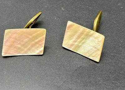 Редкость!!! Винтажные запонки. Натуральный перламутр. СССР 1960-е. Великолепная сохранность.