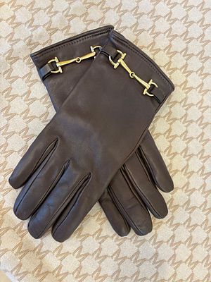 Перчатки Max Mara. Кожа. Подкладка шерсть 100%. Темно-коричневые. Новые с этикетками Max Mara 