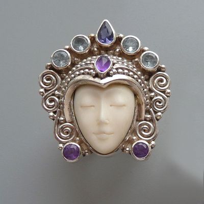 SAJEN. КОЛЬЦО ИЗ КОЛЛЕКЦИИ "GODDESS". СЕРЕБРО. КОСТЬ. ПОЛУДРАГОЦЕННЫЕ КАМНИ. КОНЕЦ 80-Х ГОДОВ 
