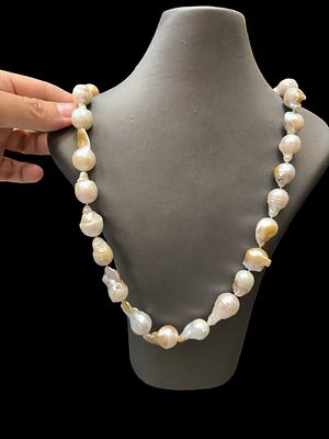 Long natural Biba wild pearl string, large and impressive pearls size 15 mm with an impressive 