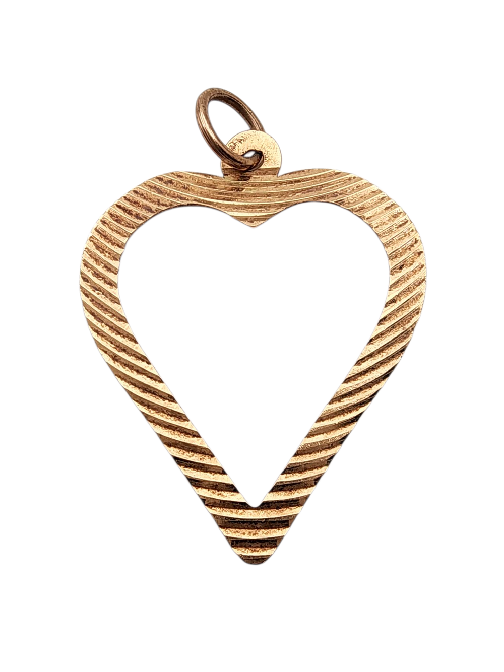 תליון זהב 14K לב מעוטר חיתוכי יהלום משקל 0.66 גרם מידה 2/2.5 ס"מ