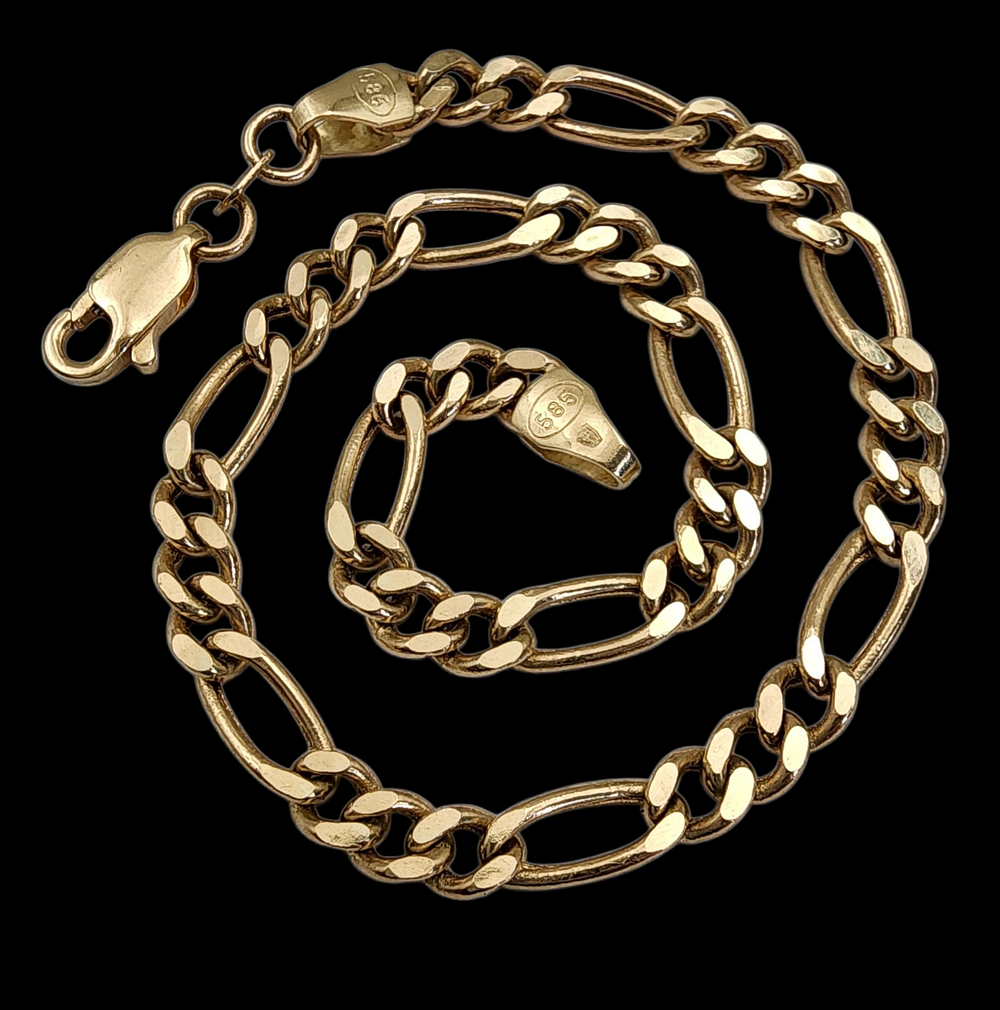 צמיד פיגרו זהב 14K עשוי חוליות פיגארו משקל : 3.3 גרם . אורך : 20 ס"מ רוחב 4 מ"מ