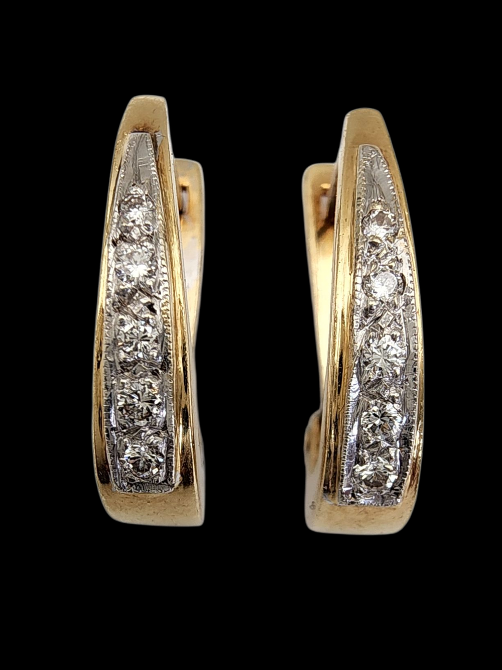 עגילי זהב 14K משובצים ביהלומים טבעיים משקל 3.5 גרם אורך 2 ס"מ