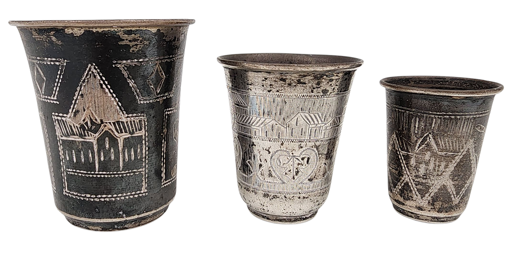 לקט 3 כוסות כסף 84 עתיקות מהאימפריה הרוסית משקל 82 גרם קוטר 5.5/4.5/3.5 ס"מ גובה 6/5/4 ס"מ