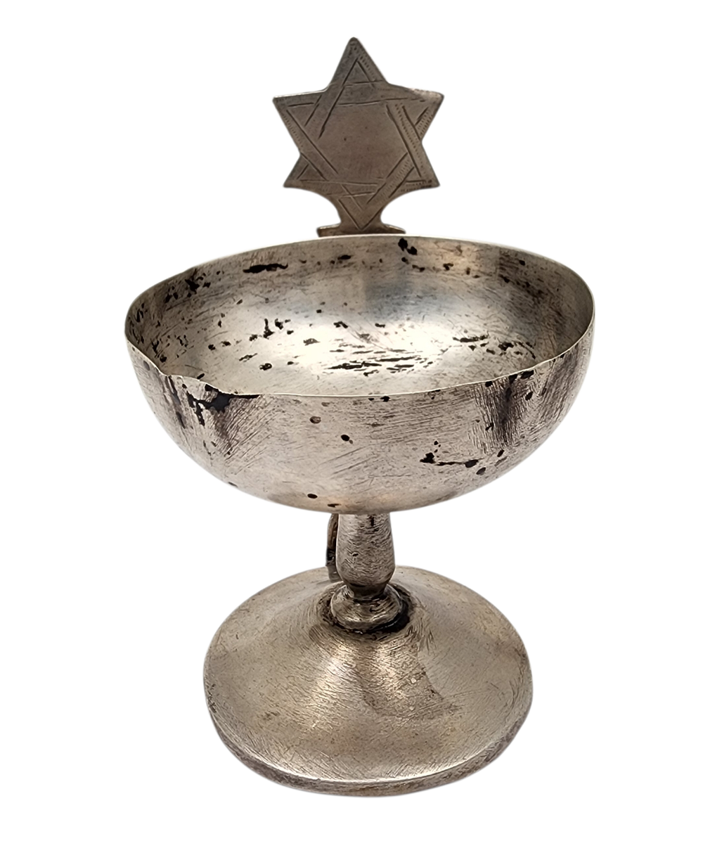 נר שמן אפגני לשבת ויום טוב מכסף עתיק 1900 בקירוב - נר שמן עתיק לכבוד שבת קודש עשוי בעבודת יד ריקוע 