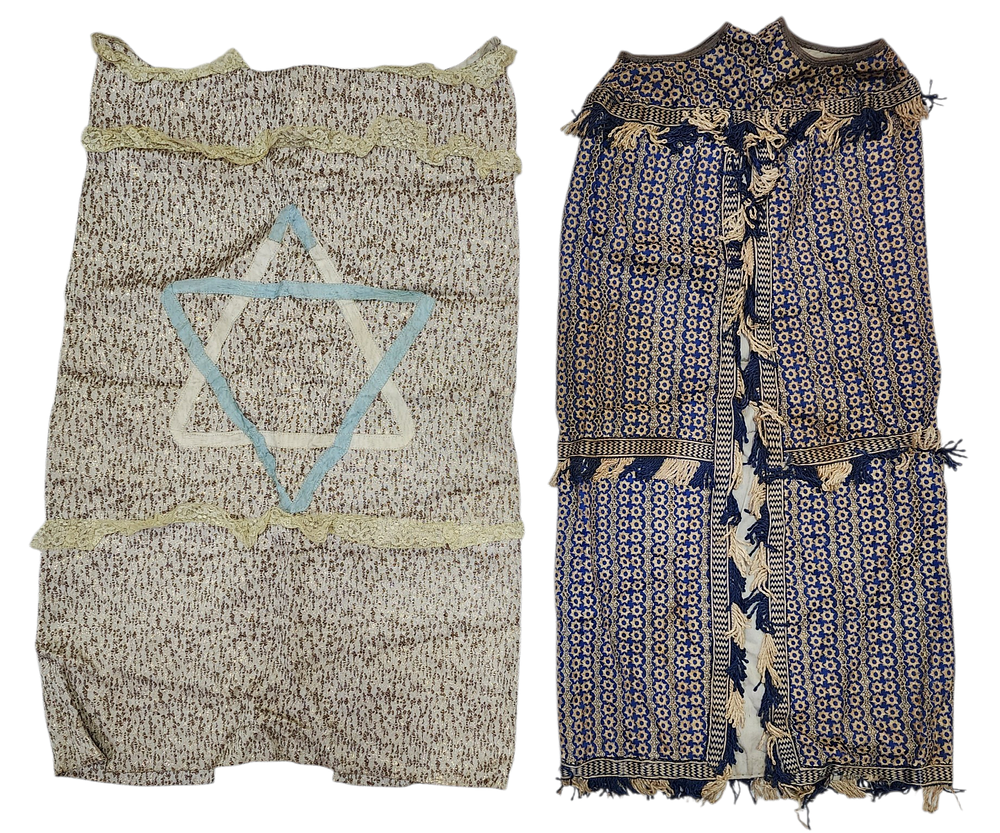 2 מעילים עתיקים לספר תורה הישוב הישן בארץ ישראל - 2 מעילים עתיקים לספר תורה רקמה עבודת יד באחד 