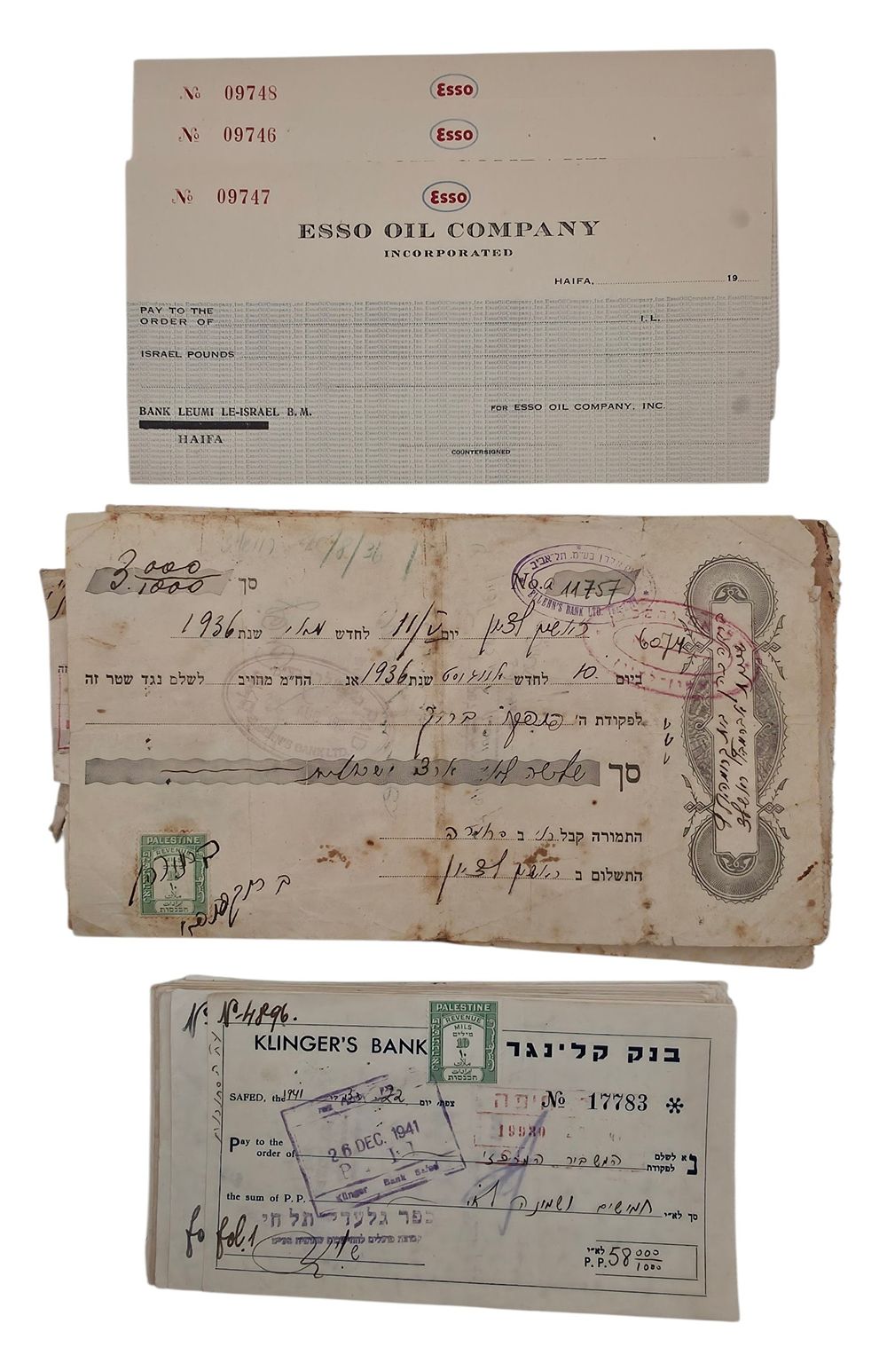 לקט כ 50 המחאות שטרי חוב מתקופת המנדט הבריטי וראשית המדינה בנק קלינגר צפת חברת הנפט אסו ESSO ועוד