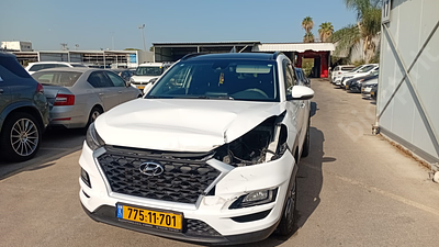 יונדאי טוסון מודל 2019. 159,040 ק"מ, יד נוכחית: שלישית, בעלות נוכחית: פרטי. מחיר מחירון: ₪88,000