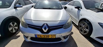 רנו פלואנס מודל 2016. 235,372 ק"מ, יד נוכחית: רביעית, בעלות נוכחית: פרטי, רישום מקורי/מקוריות: השכרה