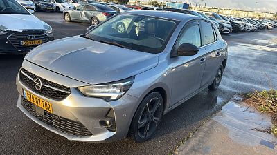 אופל קורסה מודל 2021. 75,601 ק"מ, יד נוכחית: שלישית, בעלות נוכחית: פרטי. מחיר מחירון: ₪65,850