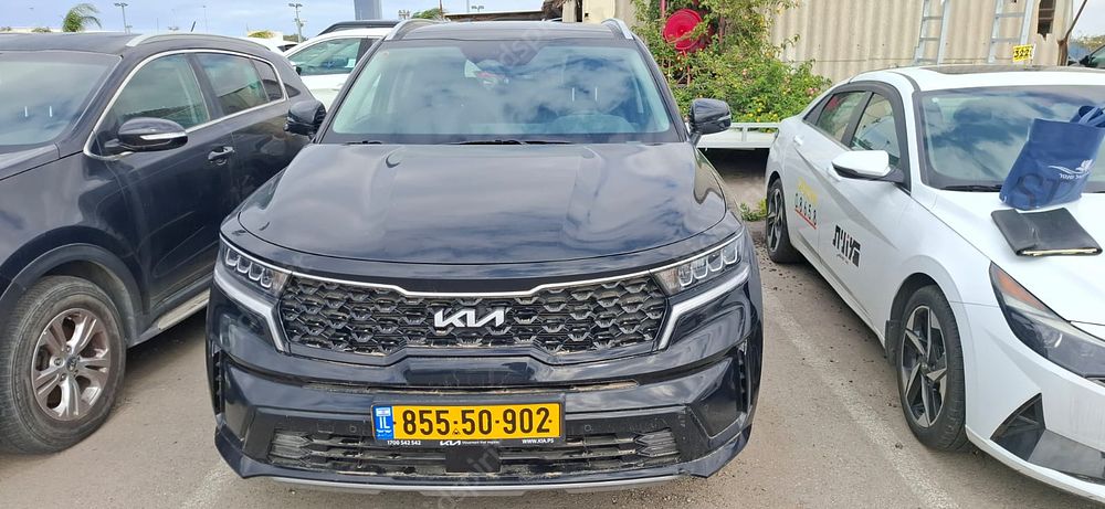 קיה סורנטו מודל 2022. 62,618 ק"מ, יד נוכחית: שנייה, בעלות נוכחית: פרטי. מחיר מחירון: ₪145,560