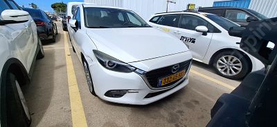 מאזדה 3 מודל 2018. 131,860 ק"מ