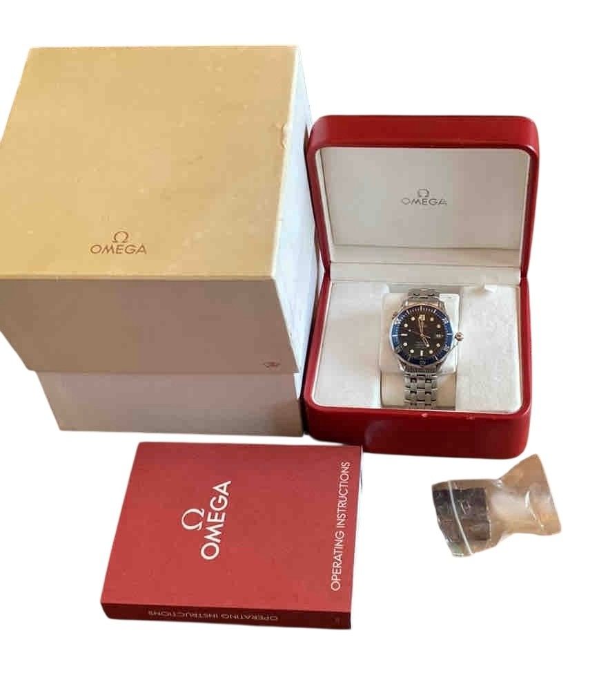 Shaw's Auction House | Auction 9 | Jewellery, Toys, Antiques, Collectibles and Vintage Item Auction 29/06/2025. To include, Hallmarked Elegant Jewellery, Figurines, Coins, Pottery, Ceramics, Toys and Antiques. (Online Auction)