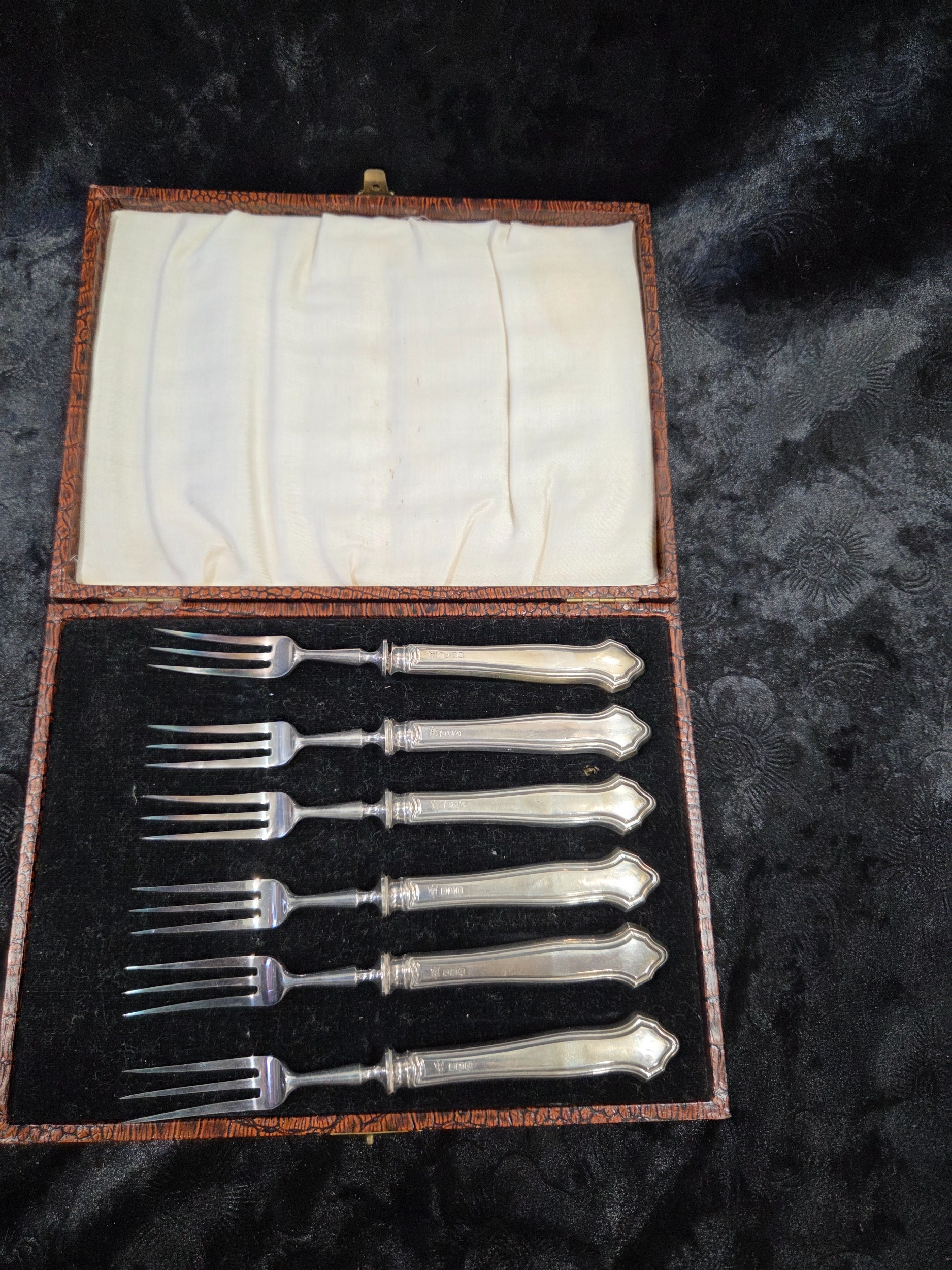 Lot 120