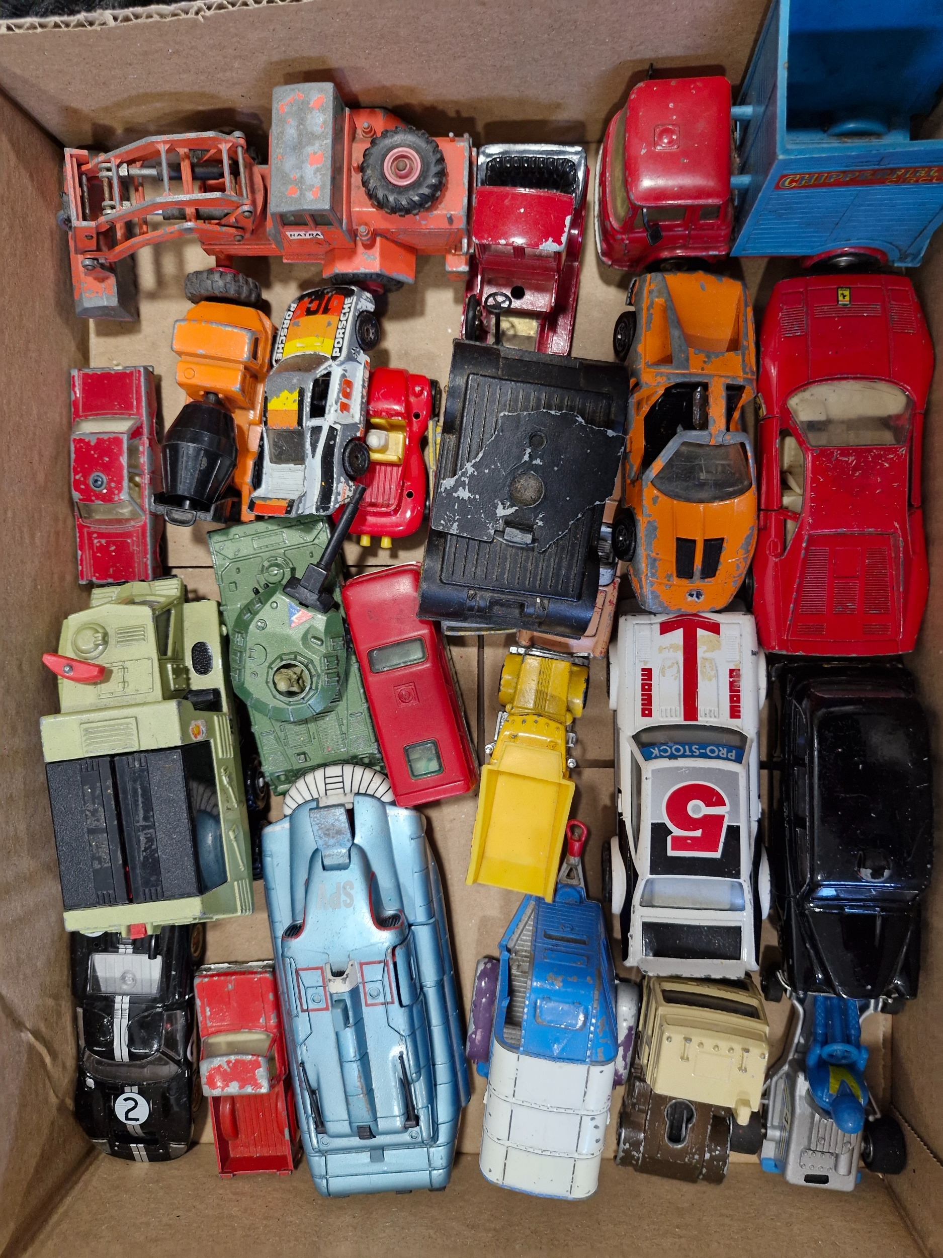 Lot 211