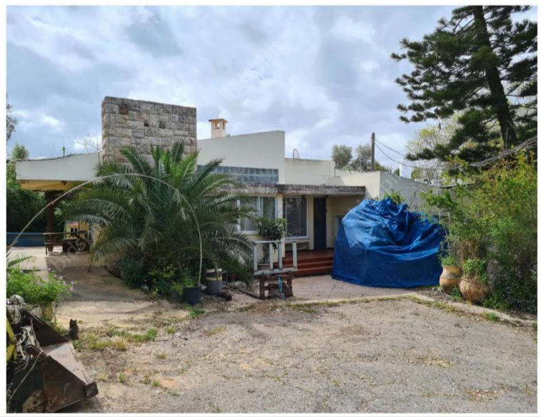 , נחלה מספר 16, בת שלמה. מגורים, מבנה עם 3 יחידות דיור, 
סככות אחסנה, ושטח חקלאי
גוש 12023 חלק מחלקה 35
ו-גוש 12765 חלקה 98.