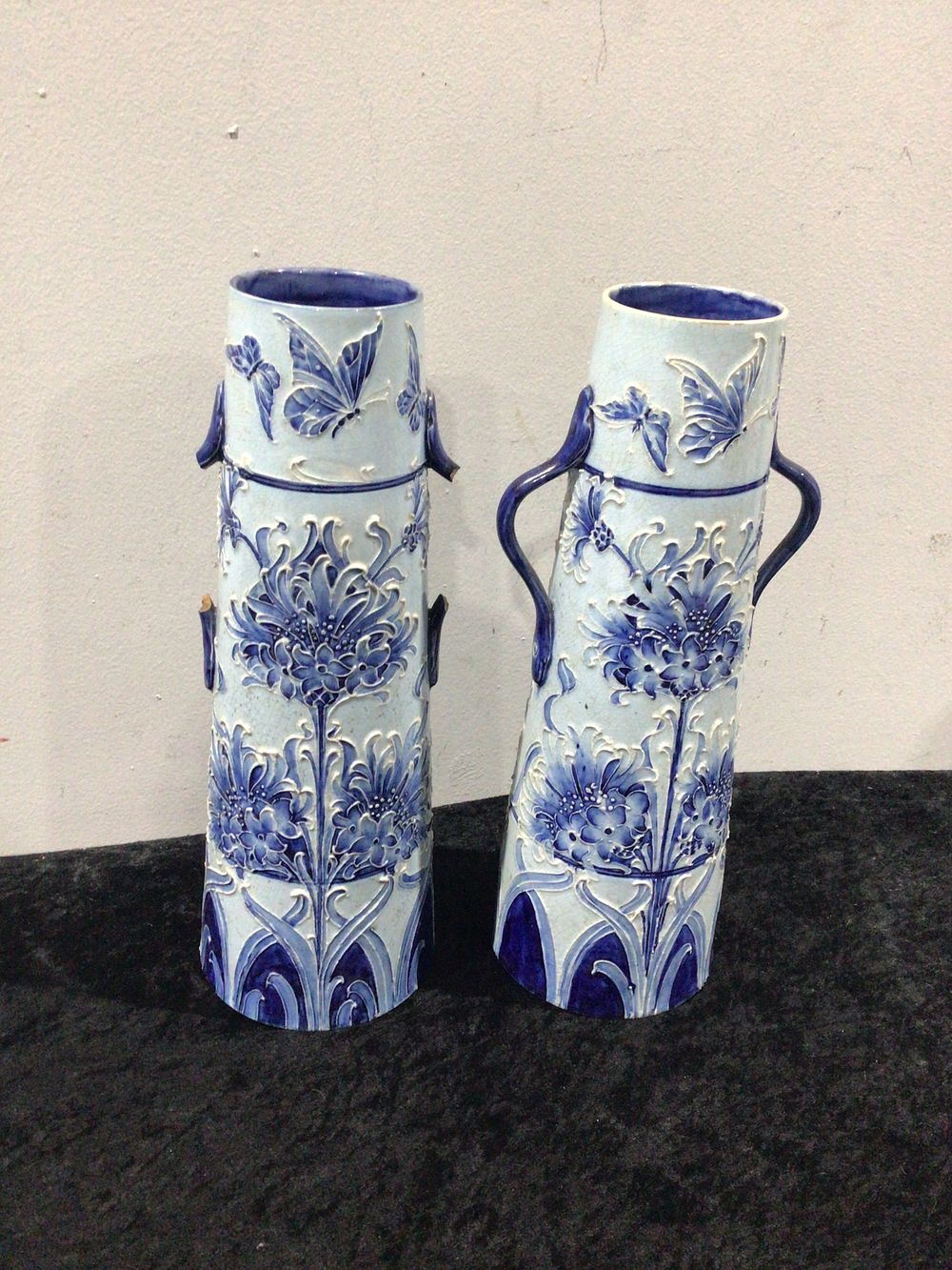 Shelby's Auctioneers Ltd. | Auction 041025 | Online auction with furniture, collectables, gold jewellery, silverware, and more.