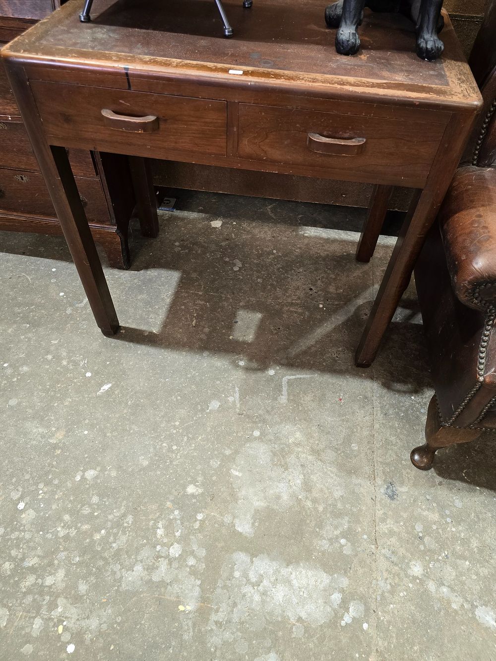 Lot 108: 1 X OAK 2 DRAWER WRITING DESK