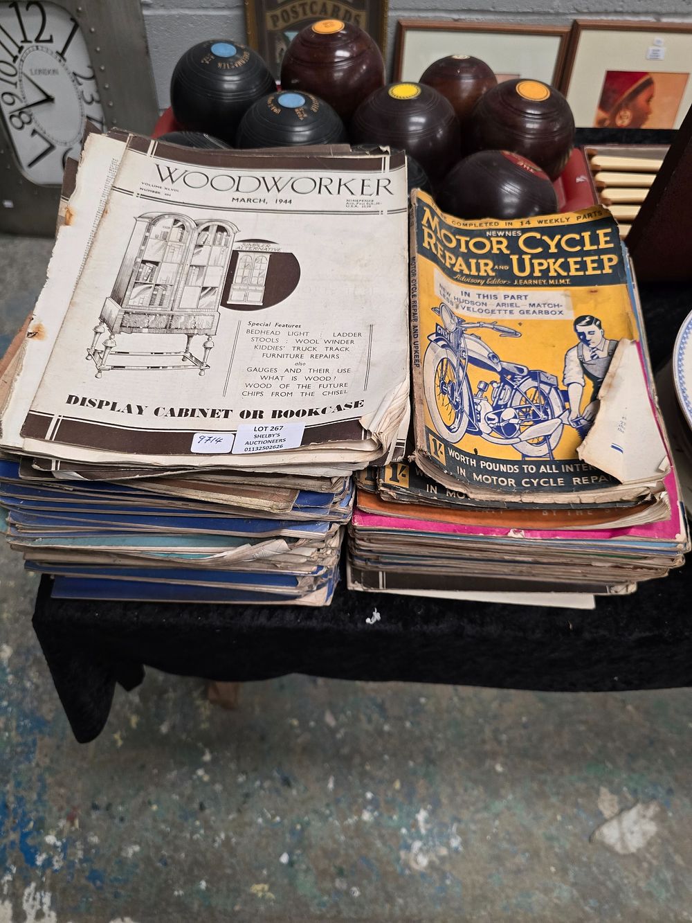 Lot 267: SELECTION OF VINTAGE WOOD WOORKING MAGAZINES ETC