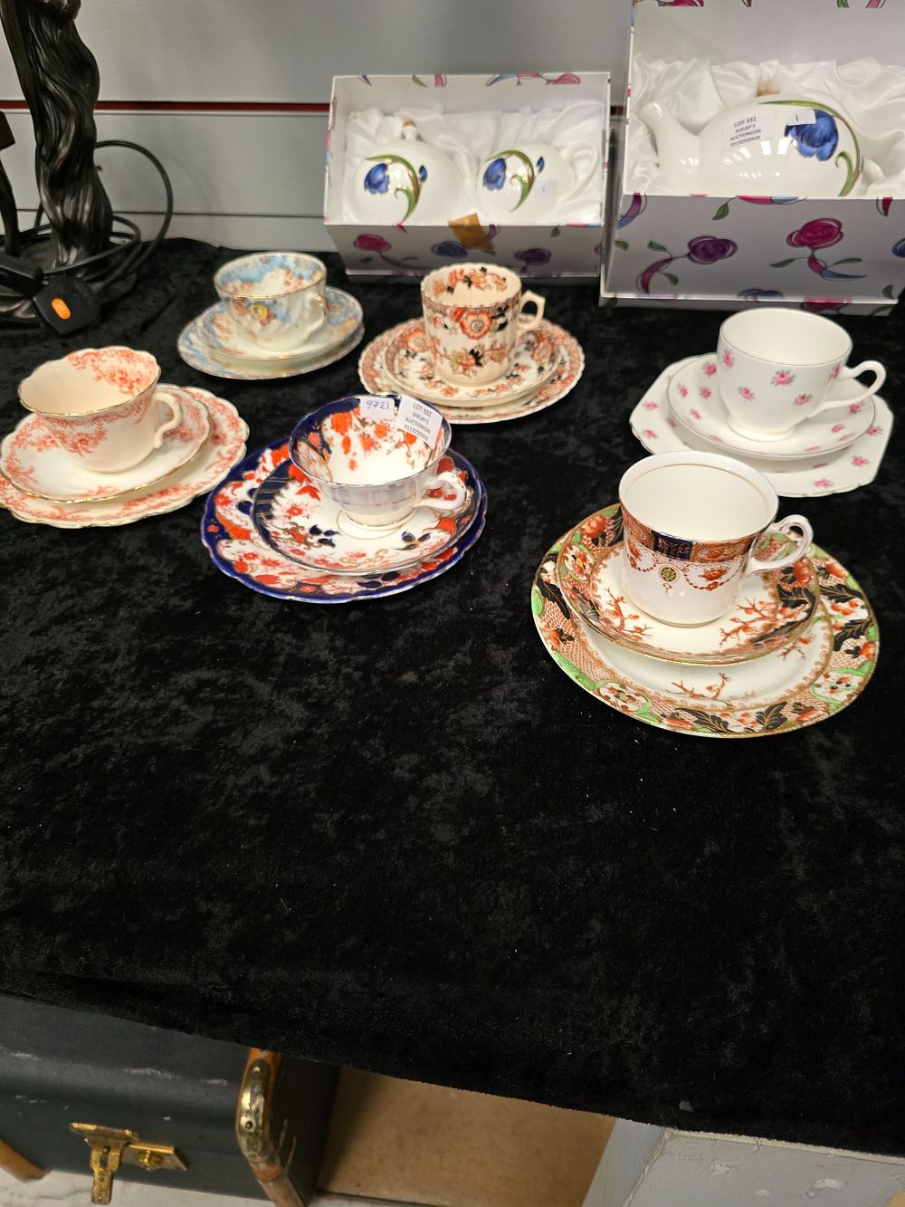 Lot 332: 6 X VARIOUS MAKER TRIO SETS