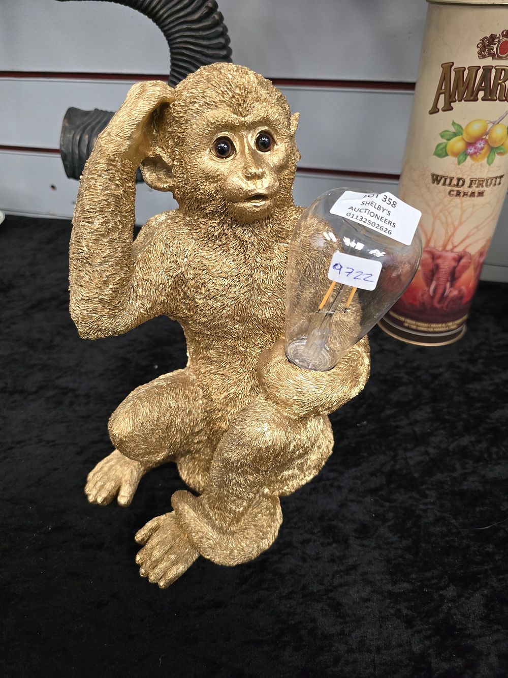 Lot 358: 1 X MONKEY LAMP