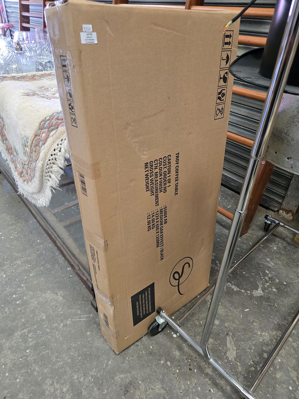 Lot 94: 1 X NEW IN PACKAGE MEDIUM OAK TRO...