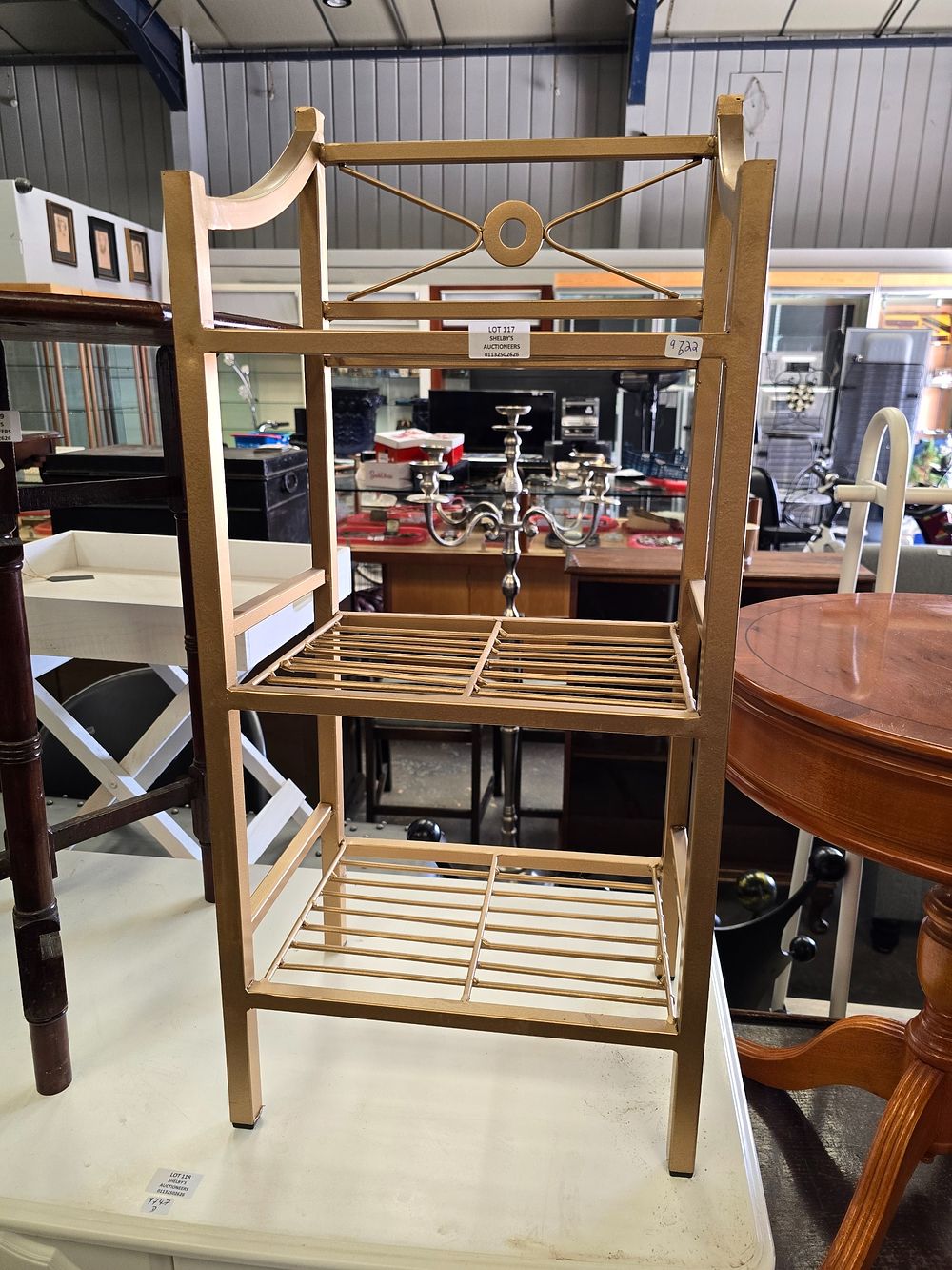 Lot 117: 1 X NEW INDUSTRIAL STYLE METAL STORAGE SHELF