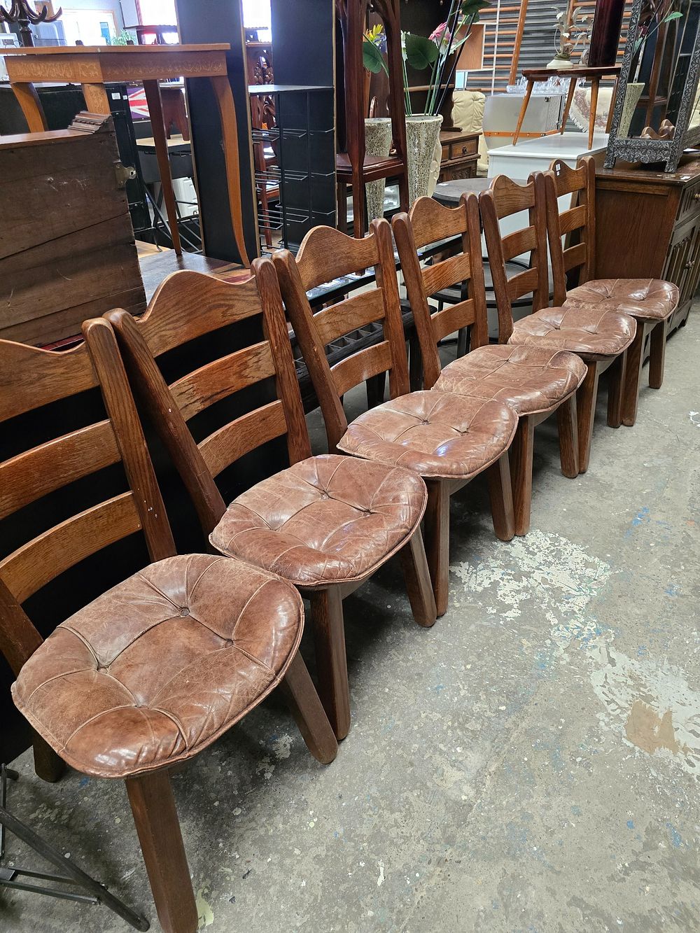Lot 213: SET OF 6 HEAVY OAK AND LEATHER SEATED...