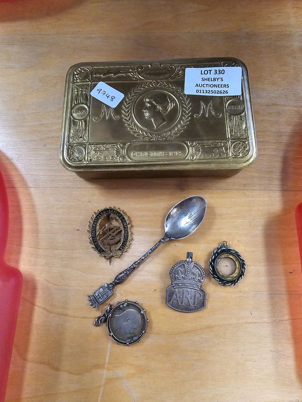 Lot 330: 1 X WW1 CHRISTMAS TIN WITH SILVER ARP...