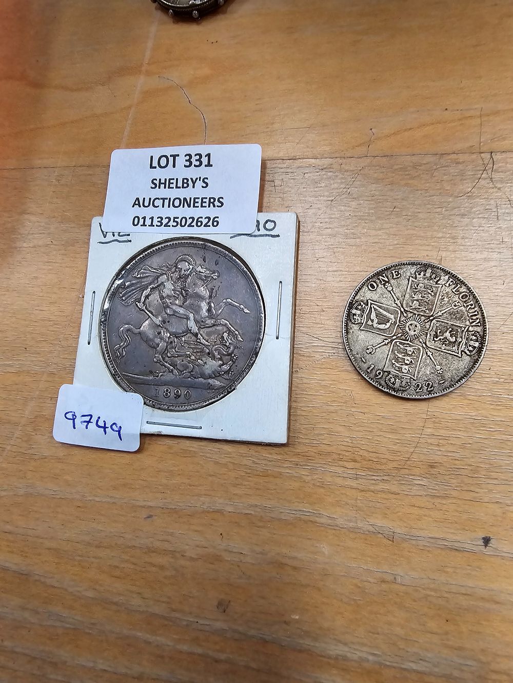 Lot 331: 1 X SOILVER VICTORIAN 1890 COIN WITH 1922...