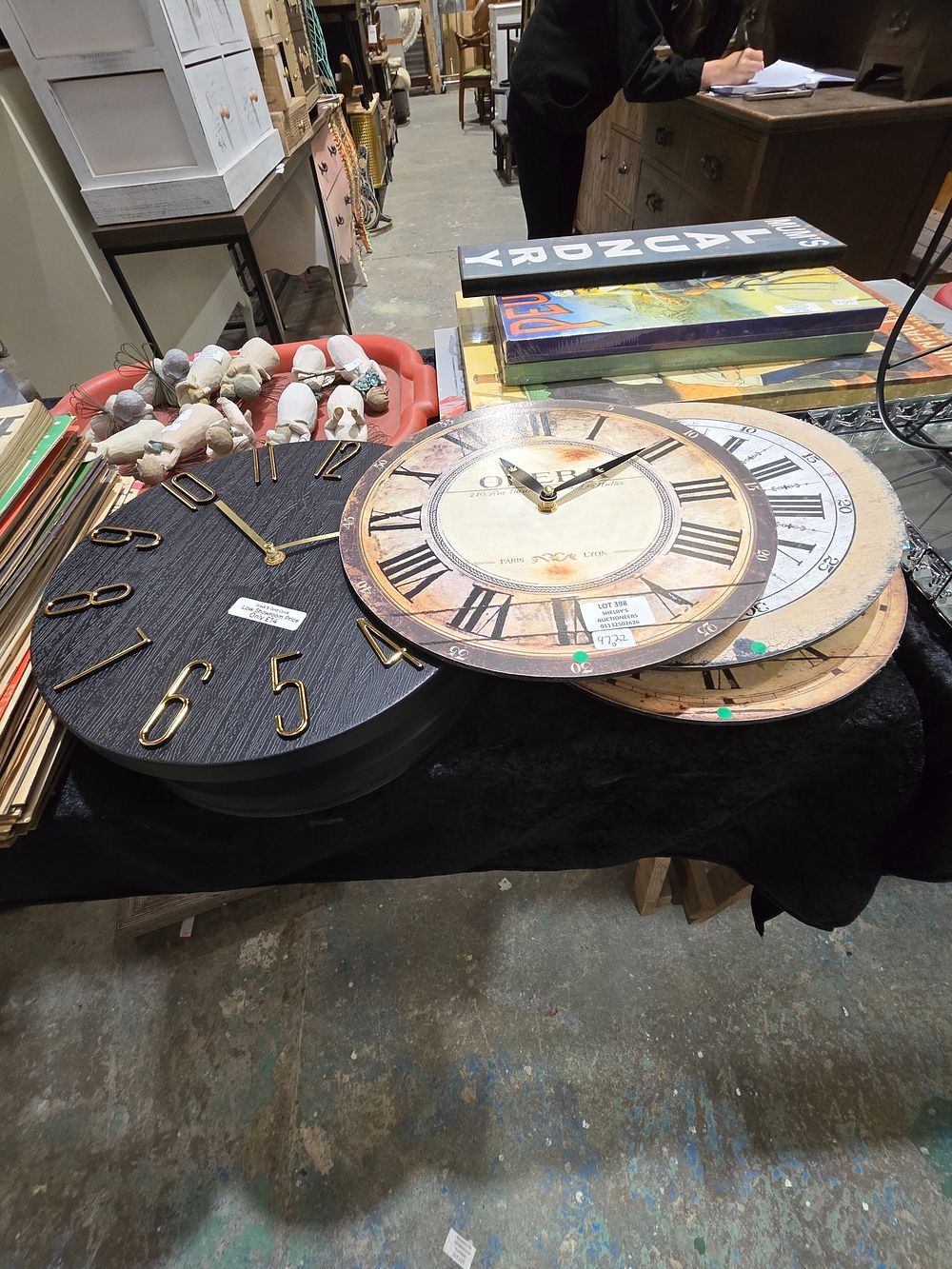 Lot 398: SELECTION OF VARIOUS NEW WOODEN CLOCKS