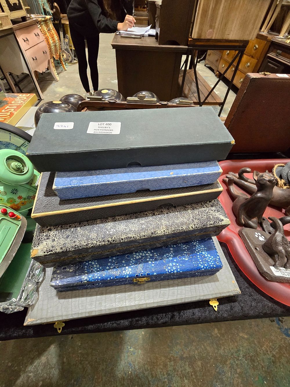 Lot 400: SELECTION OF SILVER PLATED AND METAL CUTLERY SETS