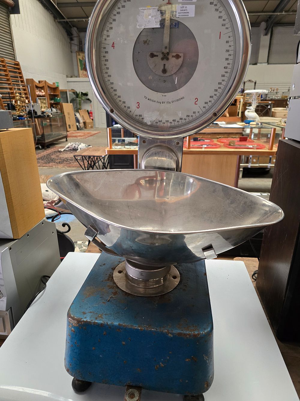 Lot 11: 1 X VINTAGE TRENT LARGE SCALES