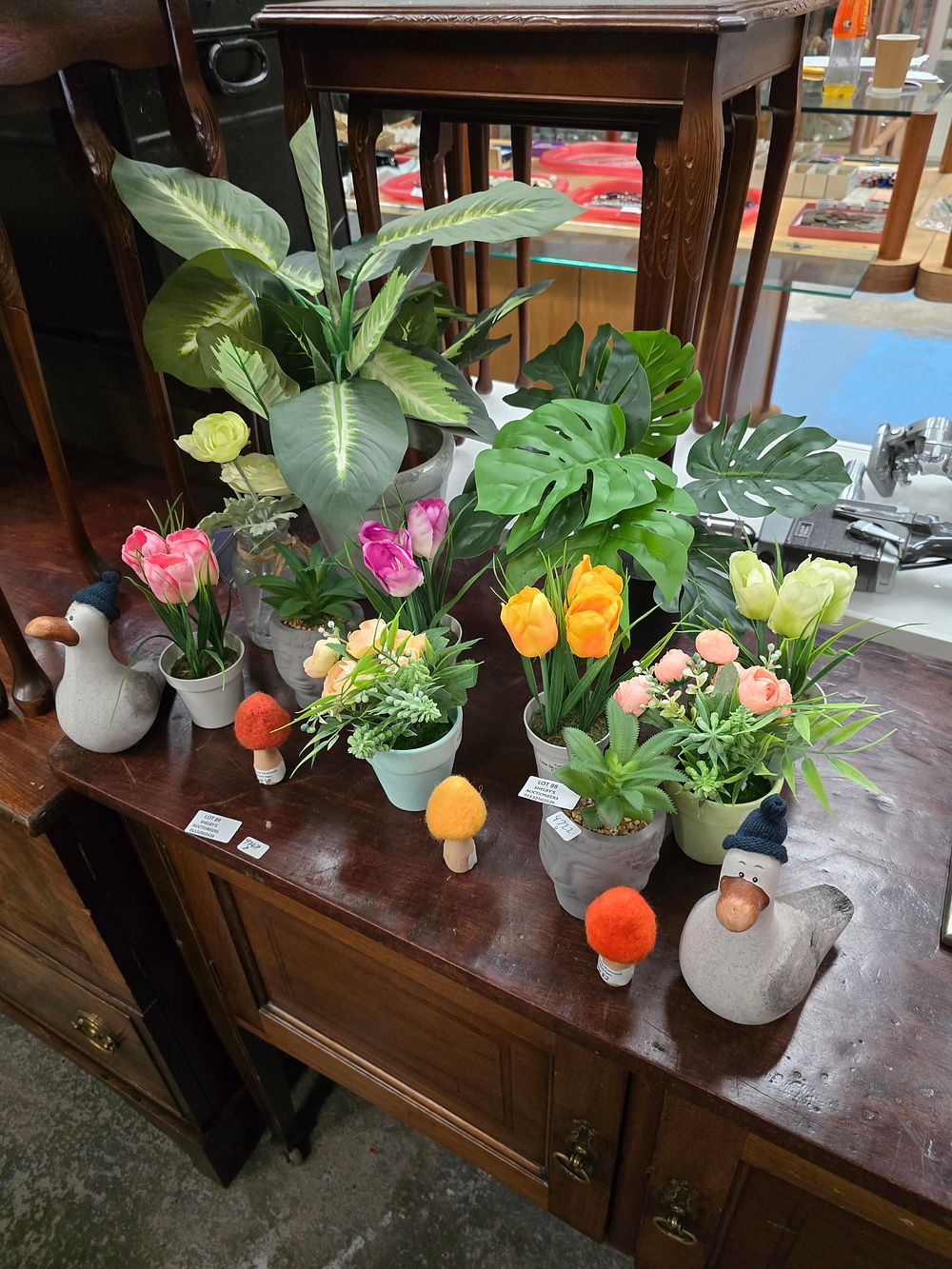 Lot 88: SELECTION OF ARTIFICIAL FLOWERS IN PLANT POTS ETC