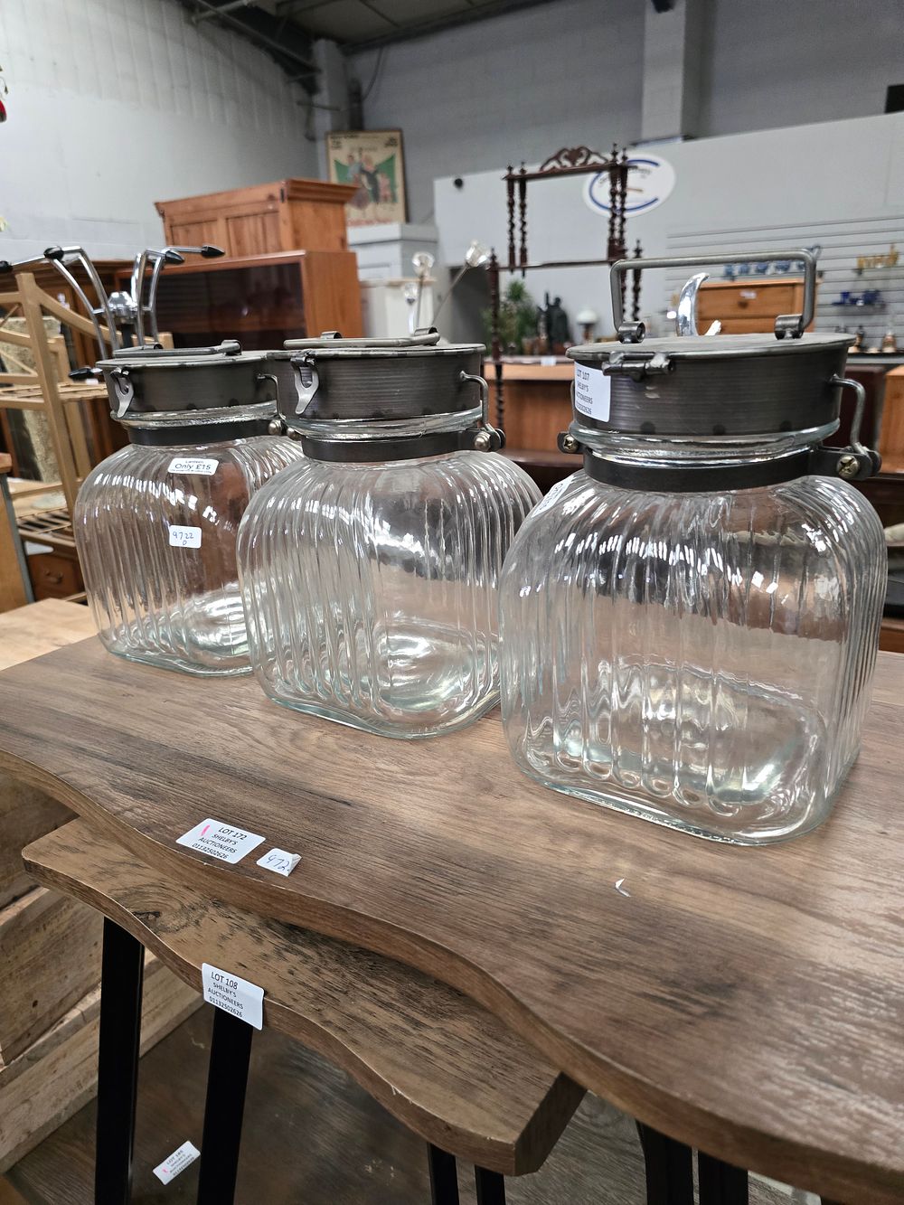 Lot 107: 3 X VARIOUS LARGE NEW OUTDOOR LANTERNS