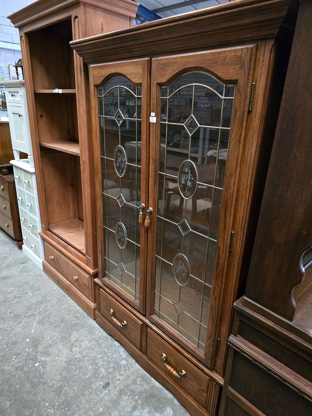 Lot 159: 1 X MODERN GLASS FRONT TWO DRAWER CHINA...