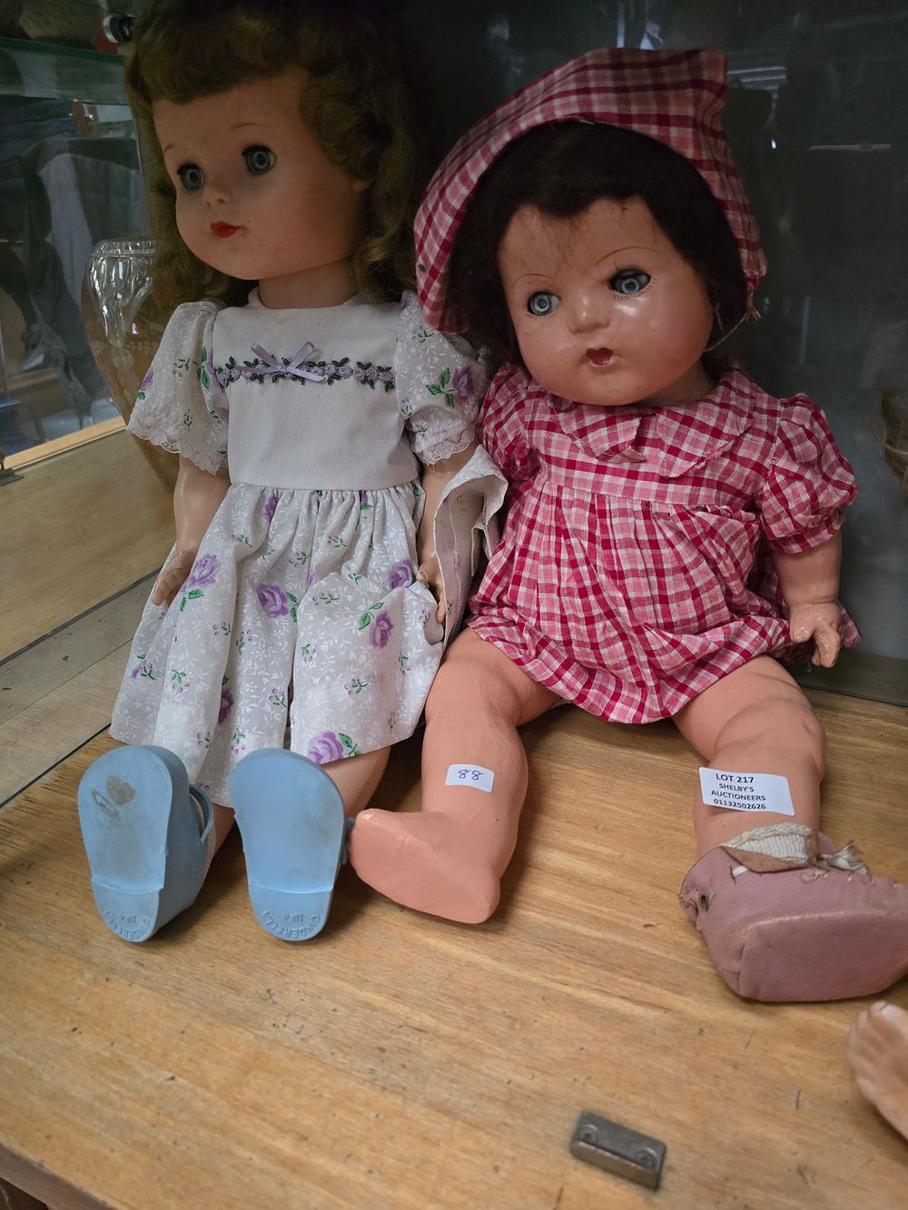 Lot 217: 1 X VINTAGE IDEAL DOLL WITH COMPOSITION DOLL