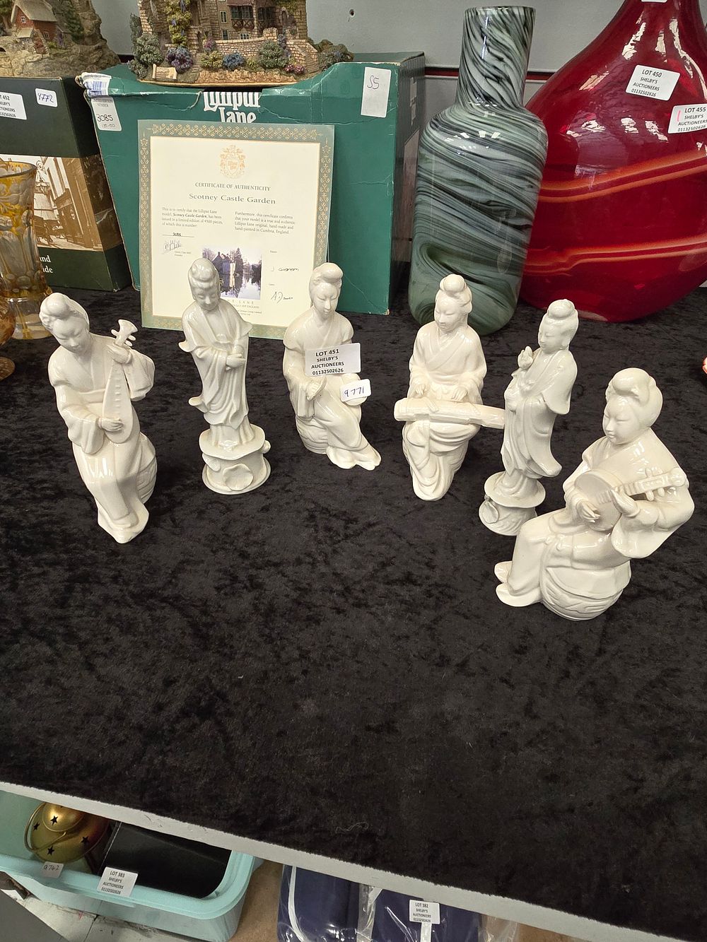 Lot 451: 6 X VARIOUS SMALL ORIENTAL POTTRY FIGURES