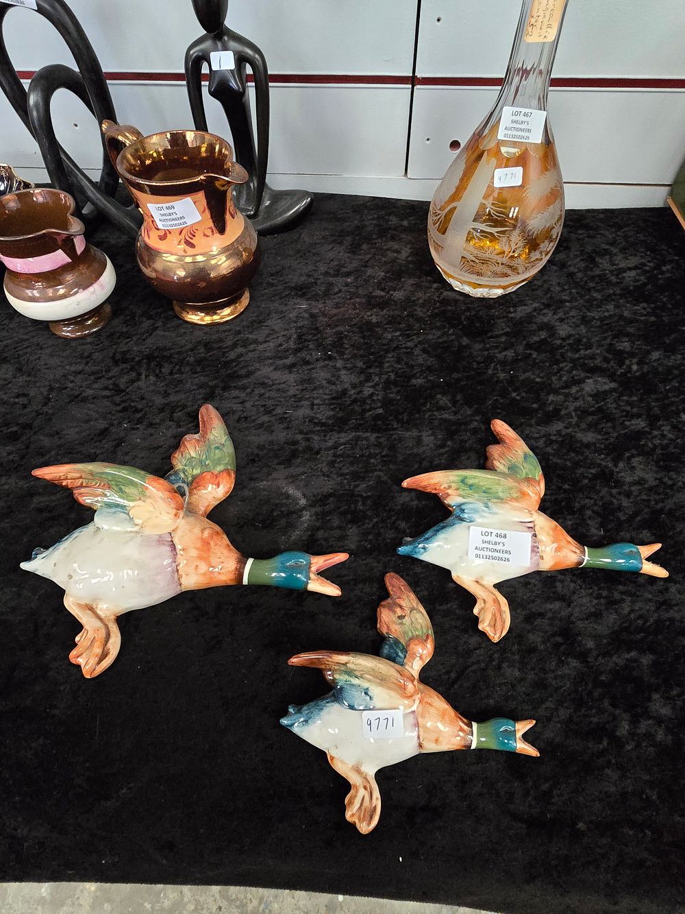 Lot 468: 3 X BESWICK FLYING DUCK WALL HANGINGS