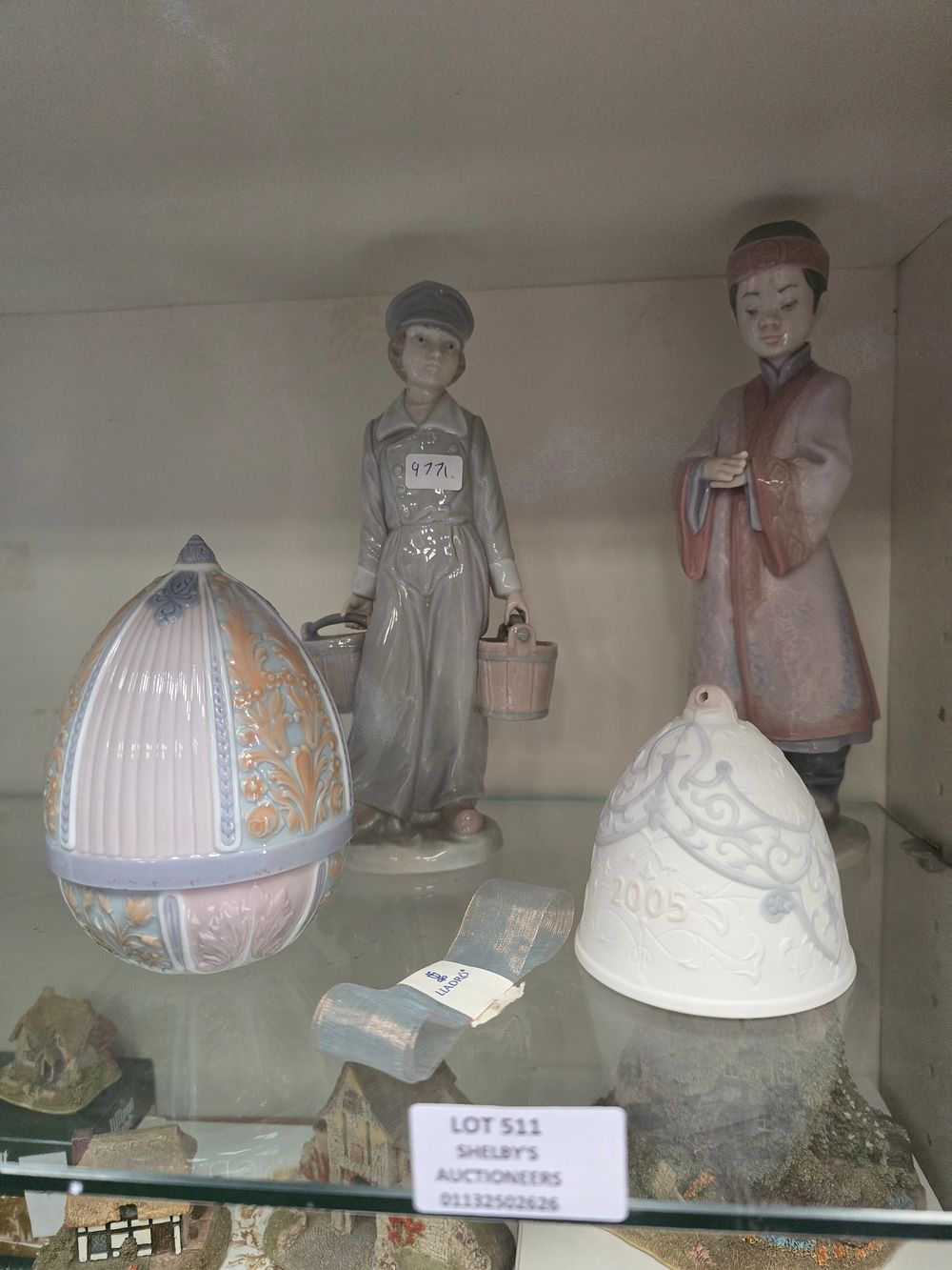 Lot 511: 2 X LLADRO FIGURINES WITH 2 X LLADRO...