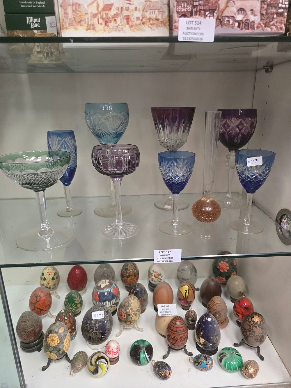 Lot 517: SELECTION OF BOHEMIA STYLE GLASS WARE ITEMS